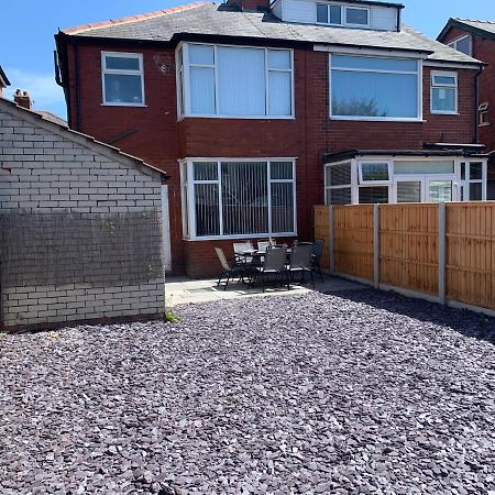 Modern Fully Refurbished 3 Bedroom Home Blackpool Exterior foto